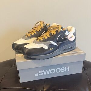 Brand new airmax 1 big head mode size 13